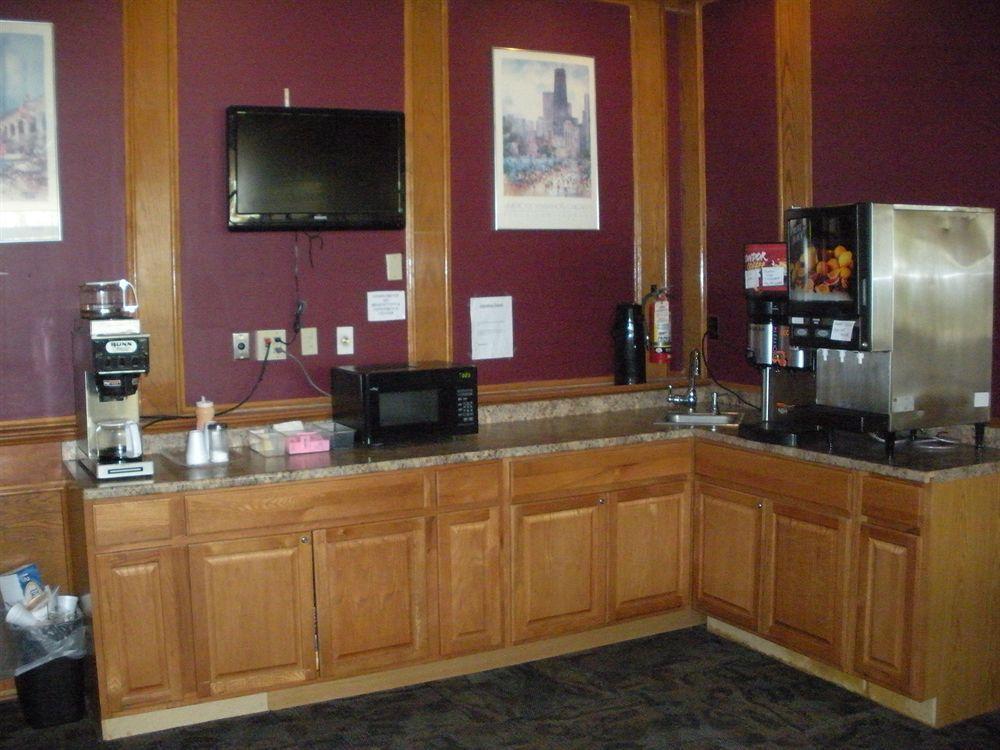 Regency Inn And Conference Center Clinton Esterno foto
