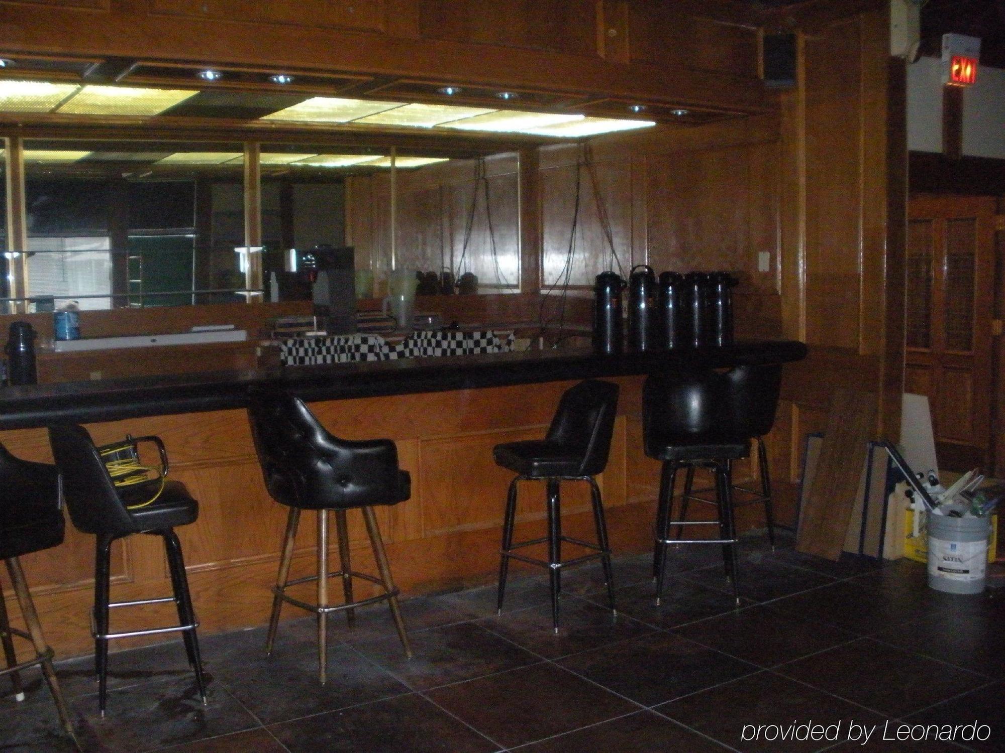 Regency Inn And Conference Center Clinton Ristorante foto
